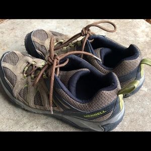 Merrell men’s hiking shoes size 11